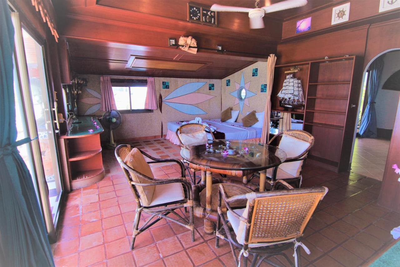 Bangrak Pier Samui Resort Ngoại thất bức ảnh