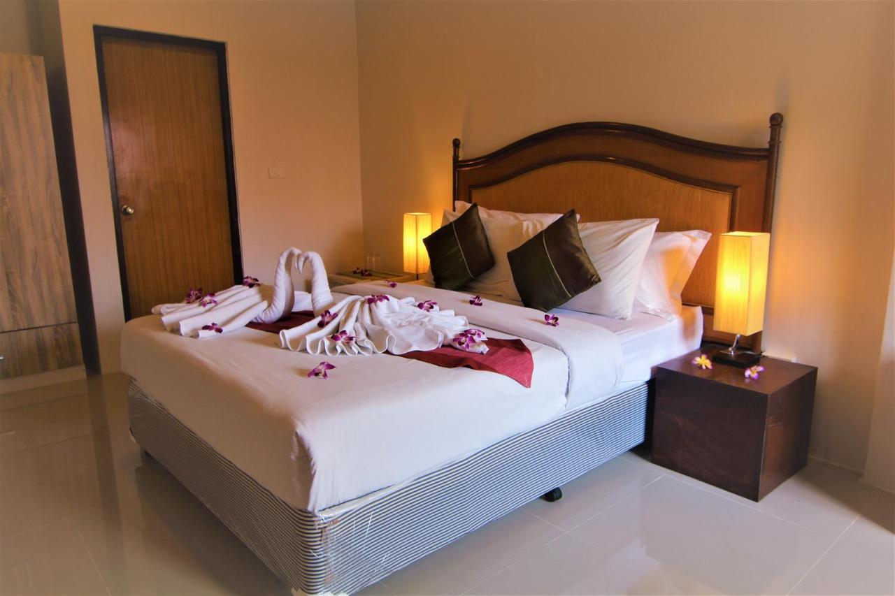 Bangrak Pier Samui Resort Ngoại thất bức ảnh