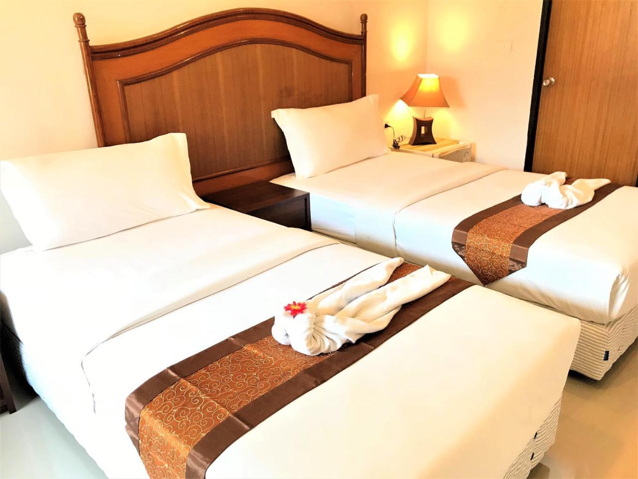 Bangrak Pier Samui Resort Ngoại thất bức ảnh