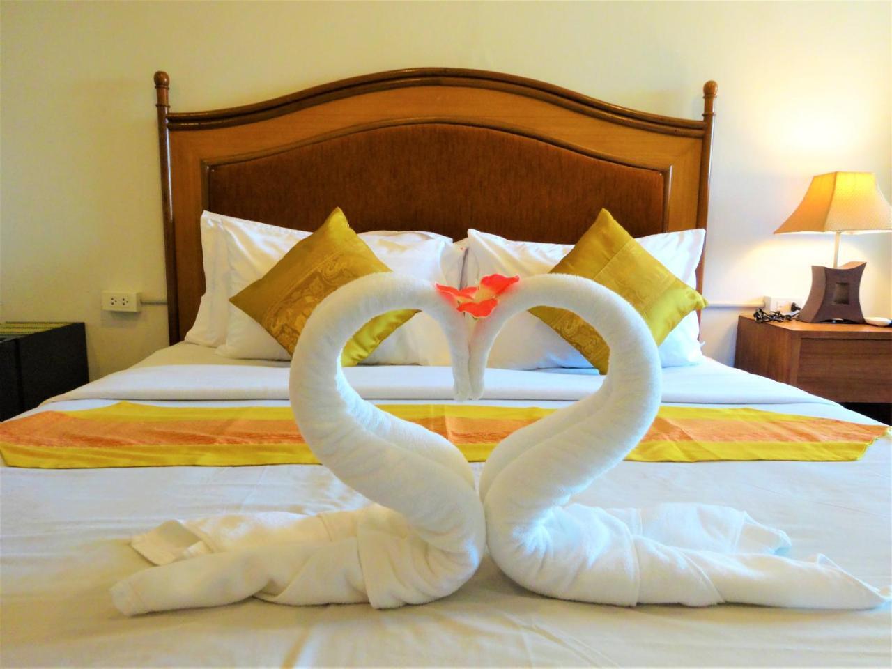 Bangrak Pier Samui Resort Ngoại thất bức ảnh