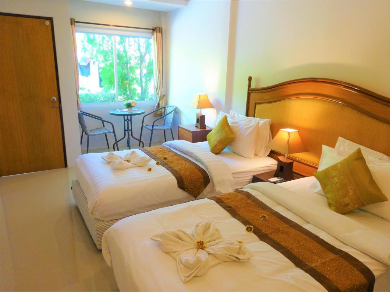 Bangrak Pier Samui Resort Ngoại thất bức ảnh
